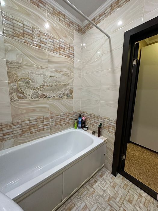 Продам 2х  с ремонтом и мебелью НИШ!