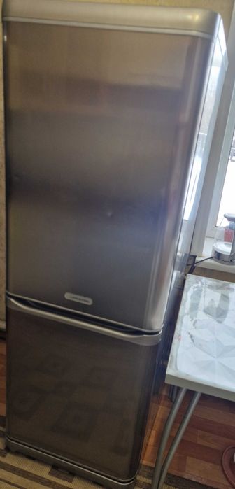 Продается холодильник