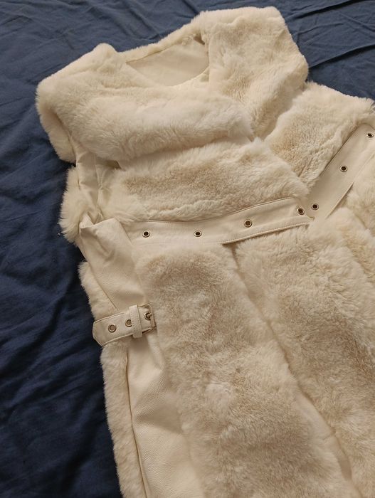 Дамски елек продавам