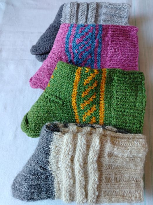 Носки ручной работы