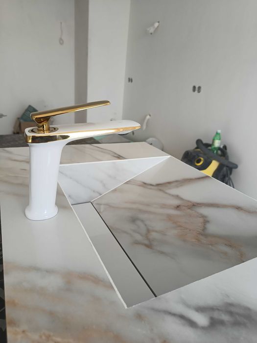 Мивка от плочка .