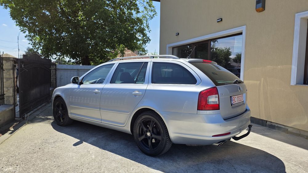 SKODA Octavia 2011 — imagine 4
