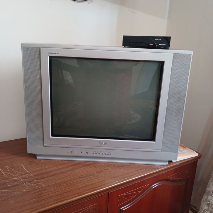 Televizor LG nnn