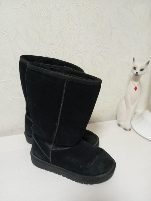 Продам женскую обувь