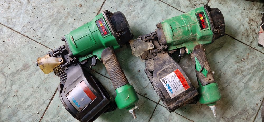 Pistol/capsator pneumatic cuie Aplus profesional