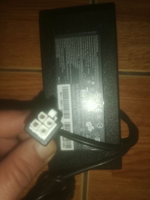 Încărcător 12v,24v,35v