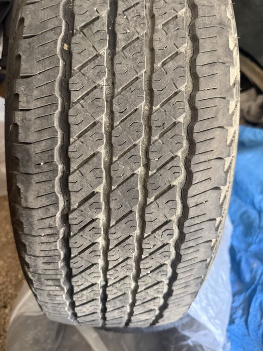 Продам резину 265/65 R17
