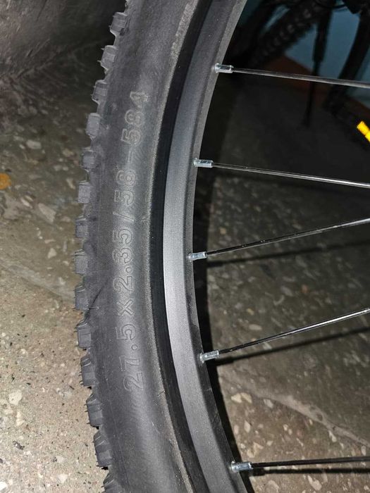 Trinx M1000 Elite 27.5