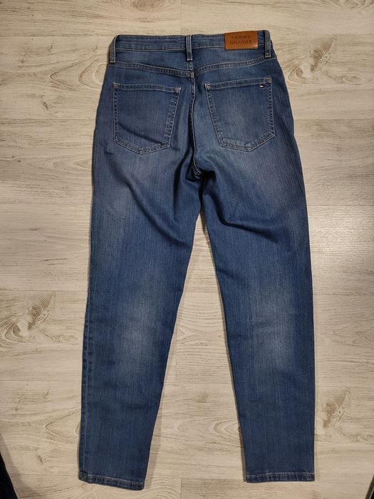 Blugi Tommy Hilfiger, mărime S(26×30), impecabili