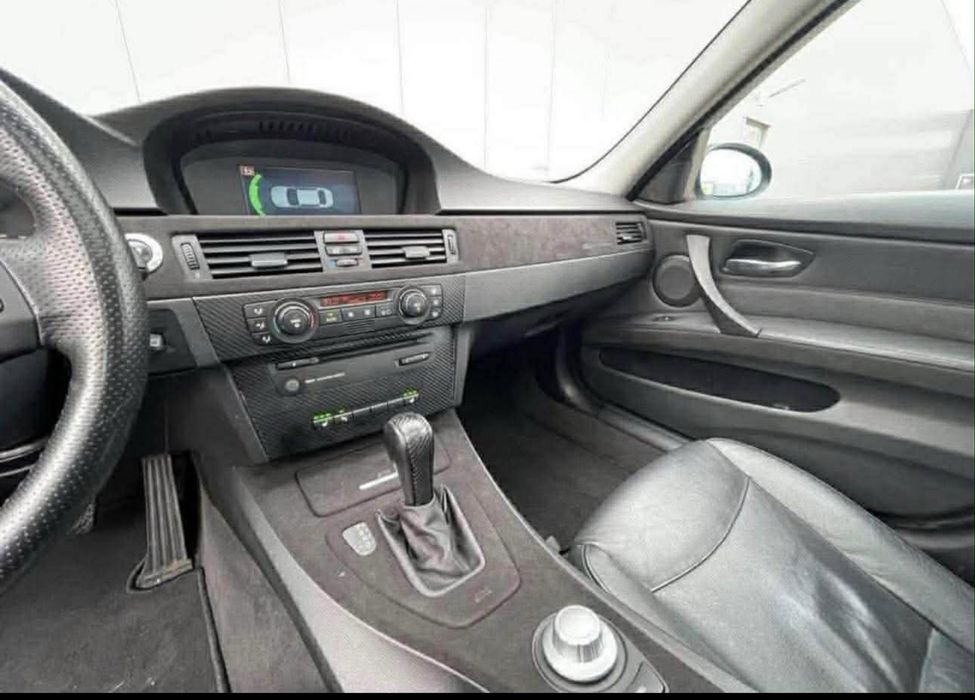 BMW E90 320i Automat – 2006 – 289.000 km – M3 Look