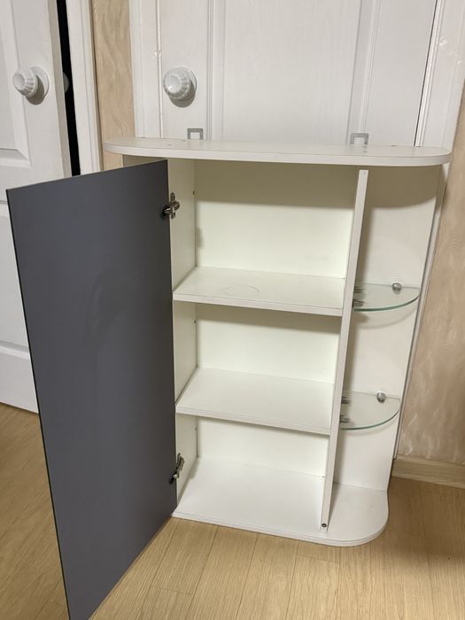 Полка для ванны.