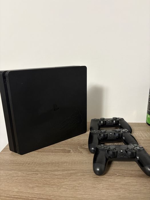 Ps4 1tb+3 manete,pret negociabil