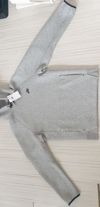 Nike Tech  Hoodie Mens Size M НОВО! ОРИГИНАЛ! Мъжки Суитшърт!
