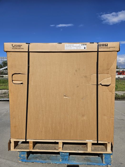 Термопомпа сплит системата Mitsubishi PUHZ-SW75 7.5 kw без управление