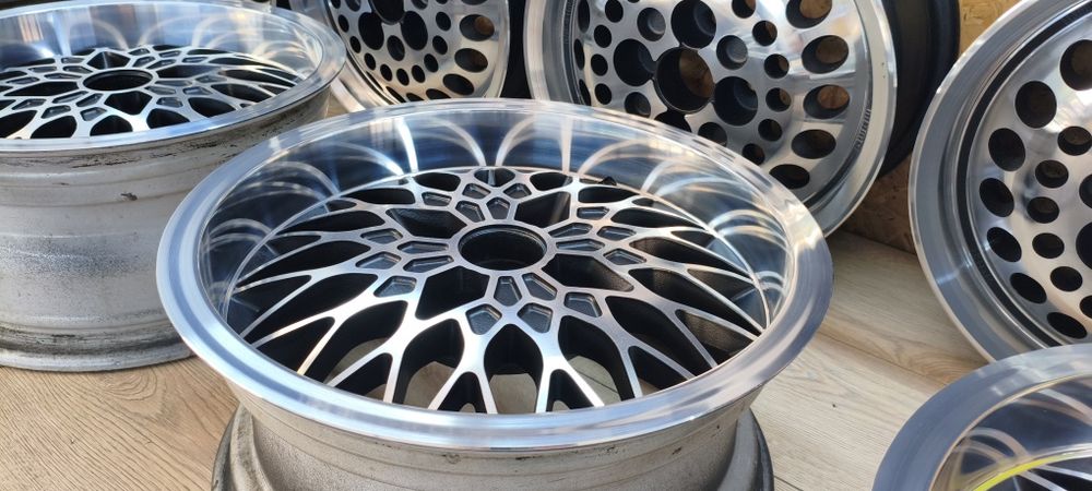 15 цола MIM 1400 7J ET20 4X100
