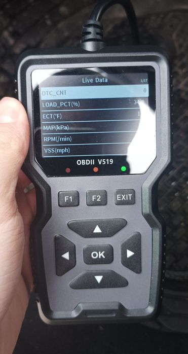 Продавам OBD2 инструмент за автомобили