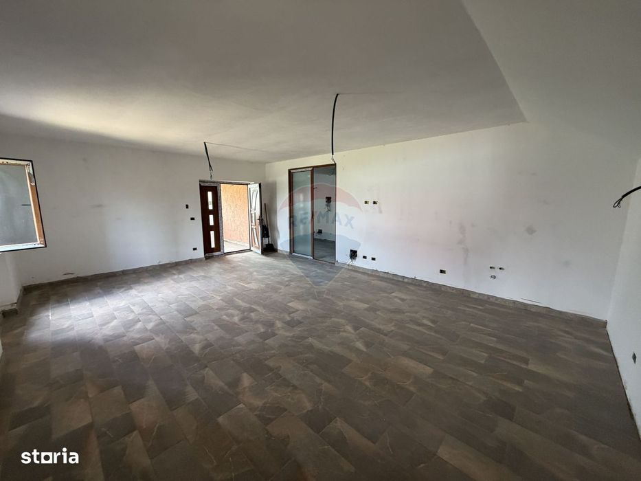Casă / Vilă de vânzare intrare Lamotesti