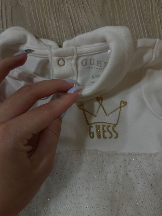 Рокля за бебе Guess