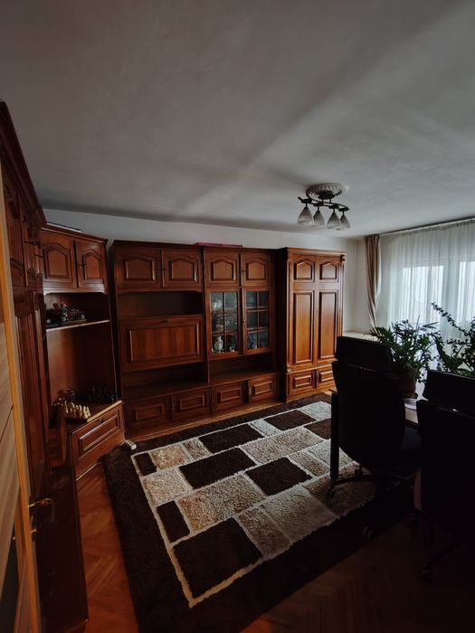 Vand apartament 3 camere str. Dunarii