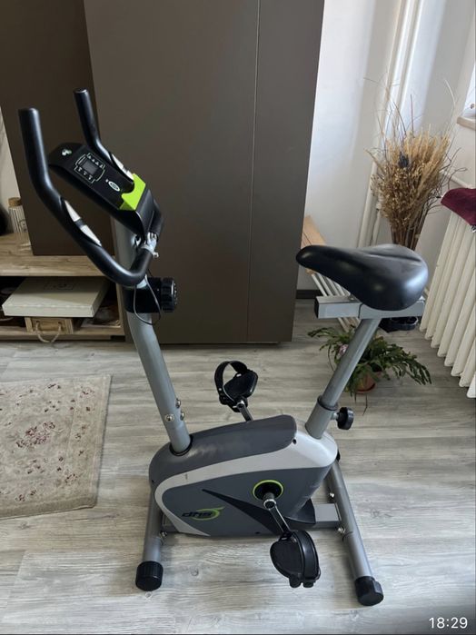 Bicicleta fitness dhs