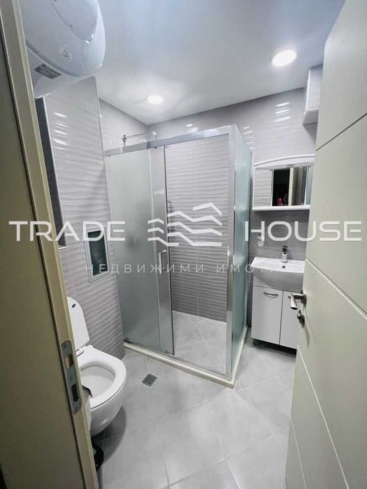 Дава се под наем Тристаен апартамент в Пловдив, Тракия - 100 кв.м за 599 € - Снимка #9