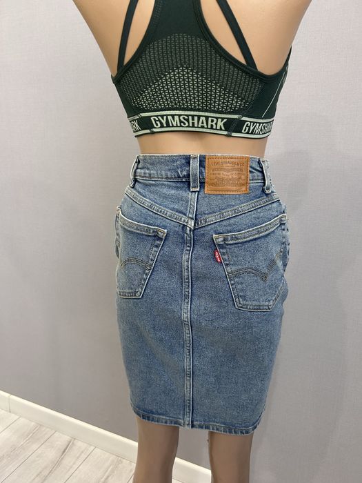 Джинсовая юбка тюльпан Levis