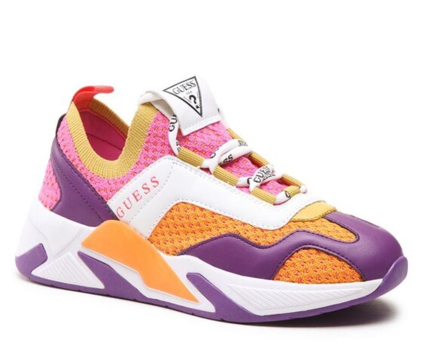 Guess кецове, многоцветни,кожа с текстил изчерпан модел по сайтовете