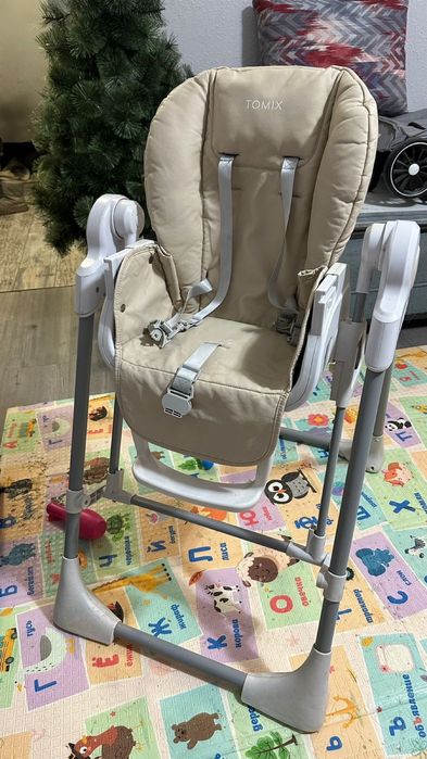 Продам детский стульчик качелю