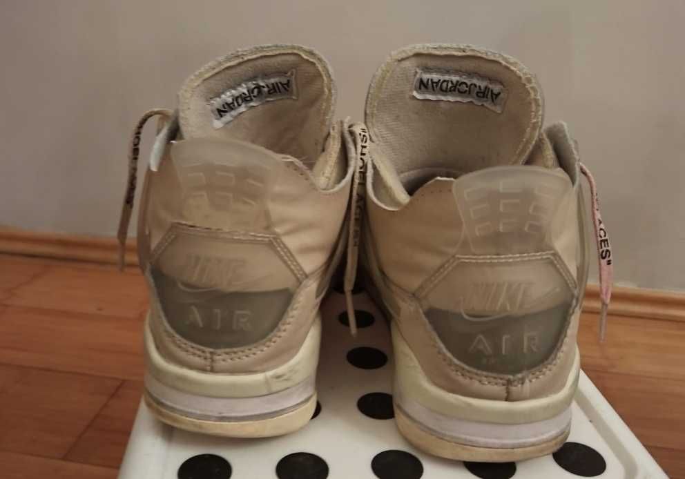 Jordan 4 off-white