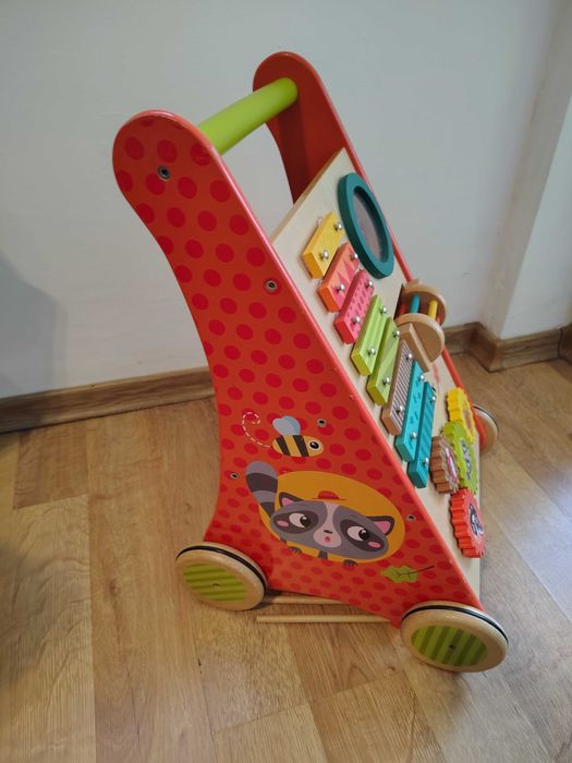 Дървена проходилка / walker eurekakids