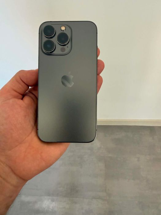 iphone 13 pro grey 128 gb 75% battery
