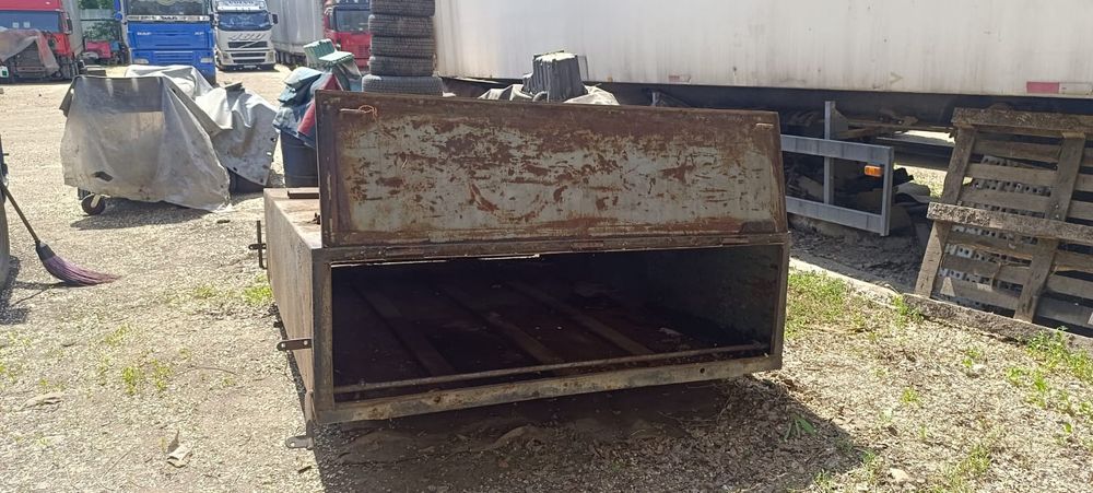 Палетница полуприцепа