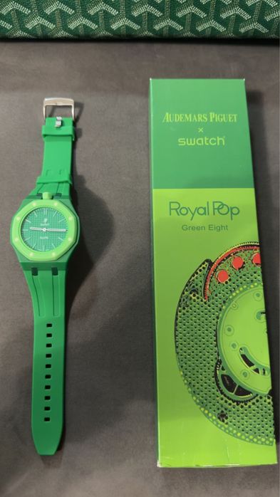 Ceas Ap x Swatch ,  Royal Pop  GREEN EIGHT