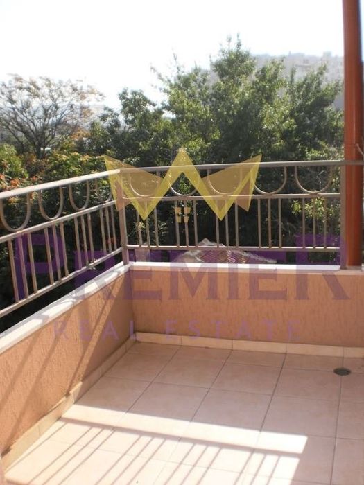 Дава се под наем Двустаен апартамент в Варна, Лятно кино Тракия - 50 кв.м за 331.5 € - Снимка #5