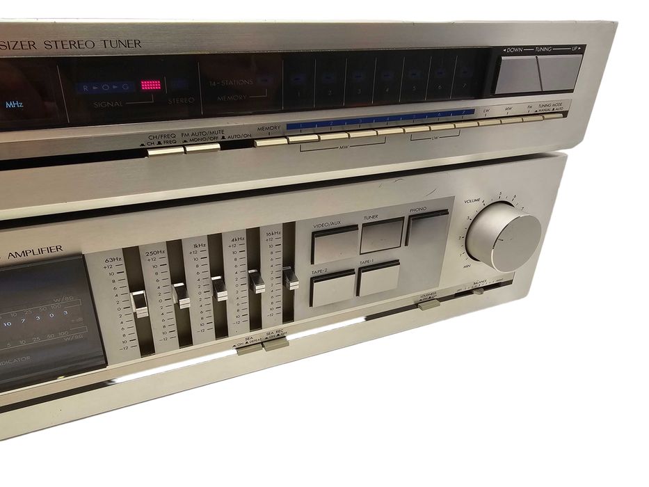 JVC A-X40  si T-X30L