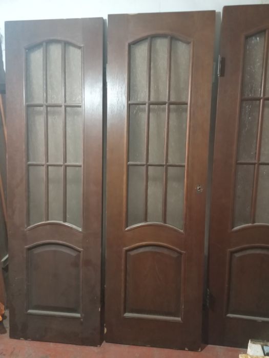 Есіктер сптылады