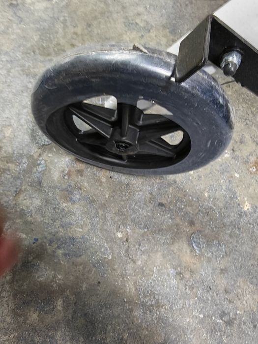 Cadru ajutător pentru batrani