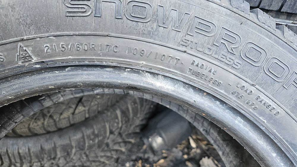 anvelope 215 60 17c NOKIAN iarna