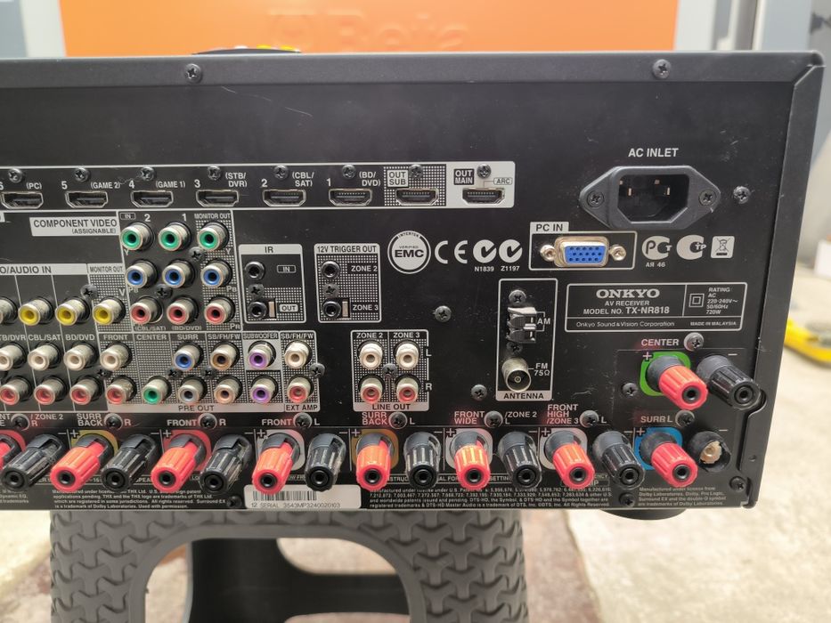 Onkyo tx nr 818  7x135 watt