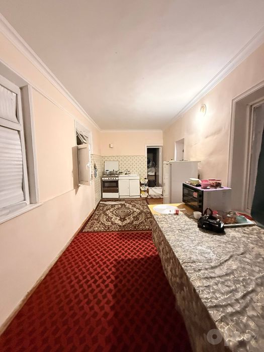 3-honali uy sotiladi g'ishtli abgomski dom media parkni orqasida