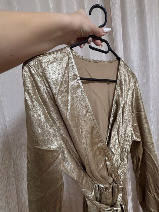 Дамска златиста рокля