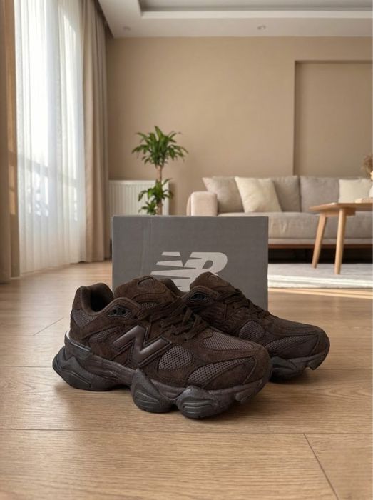 Adidasi New Balance 9060 Dark Brown