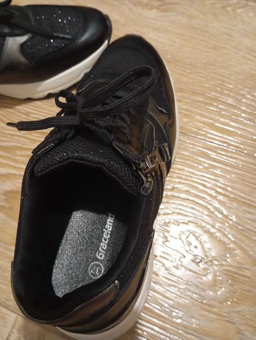 Дамски маратонки