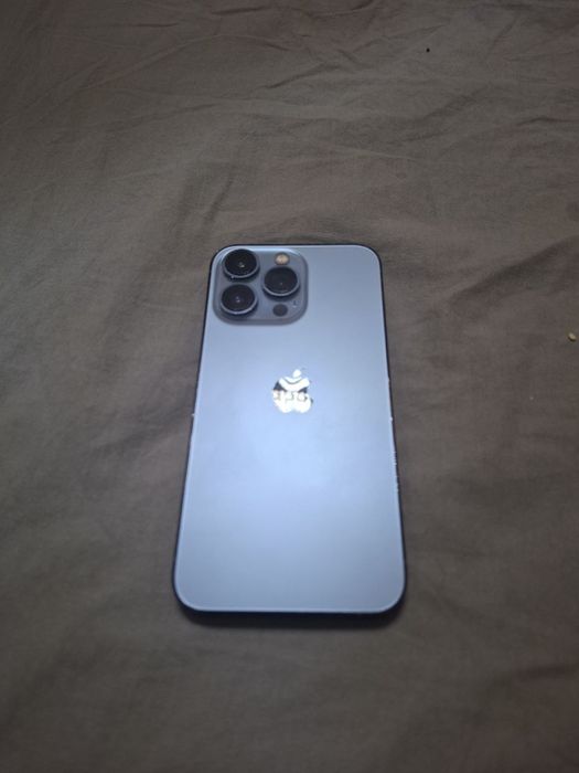 Ayfon 13 pro sotiladi 256 gb 78% vakum radnot tel