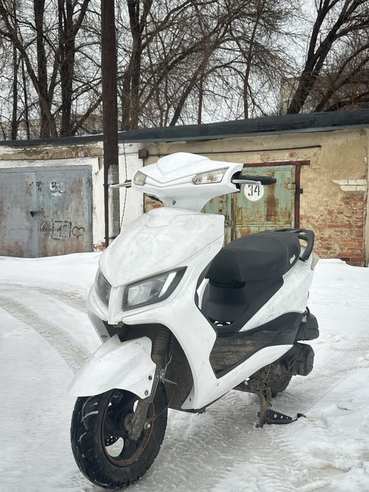 Продам скутер мопед м8