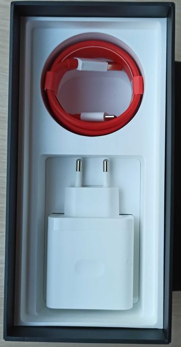 OnePlus 10 Pro 5G, 12GB+4GB RAM, 256GB