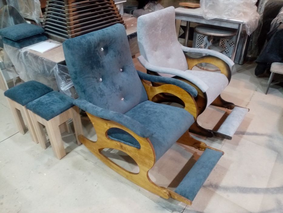 Продам новые кресло качалки!