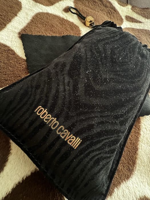 солнцезащитные очки roberto cavalli src109