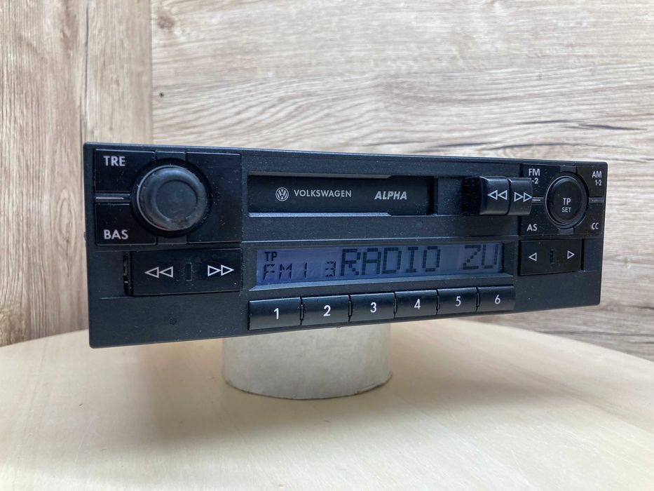 Radio casetofon ALPHA [BETA GAMMA] golf passat touran jetta polo tiguan caddy