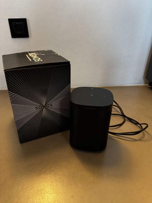 Boxă inteligentă Sonos One Black – Wi-Fi, AirPlay 2